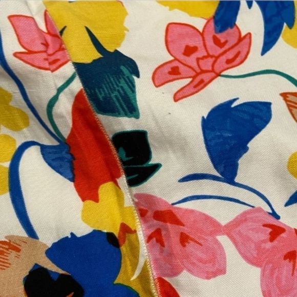 J. CREW White, Red, Blue, Yellow Pintucked in Morning Floral Skirt Size 0 - Picture 7 of 8